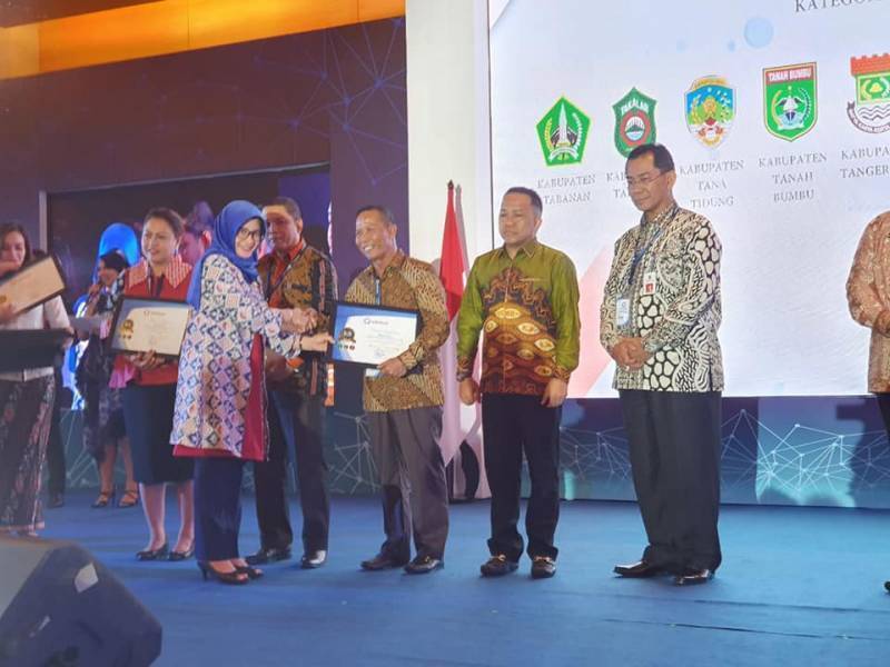 Ukir Prestasi, Kabupaten Tana Tidung Raih Penghargaan Predikat Kepatuhan Tinggi Oleh Ombudsman RI Tahun 2019